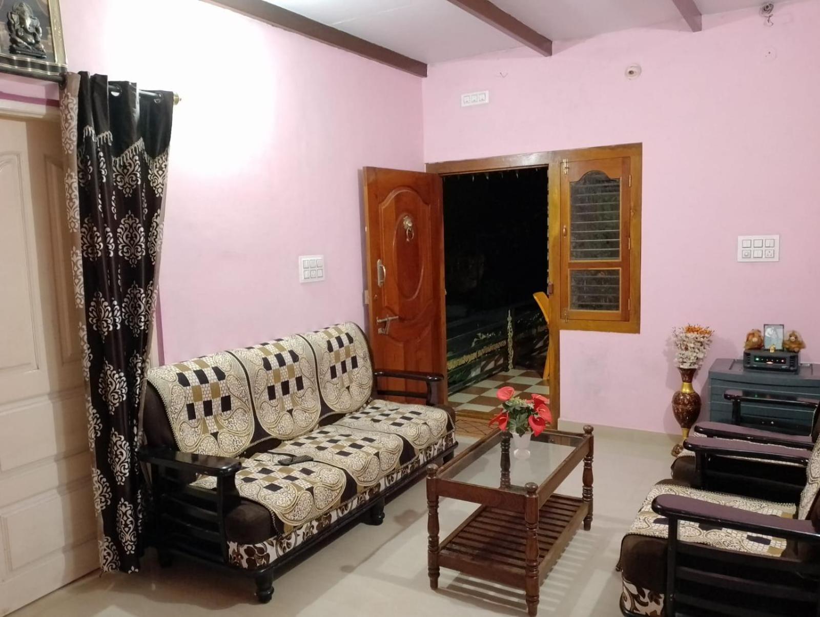 Hippla Homestay Aldur Dış mekan fotoğraf